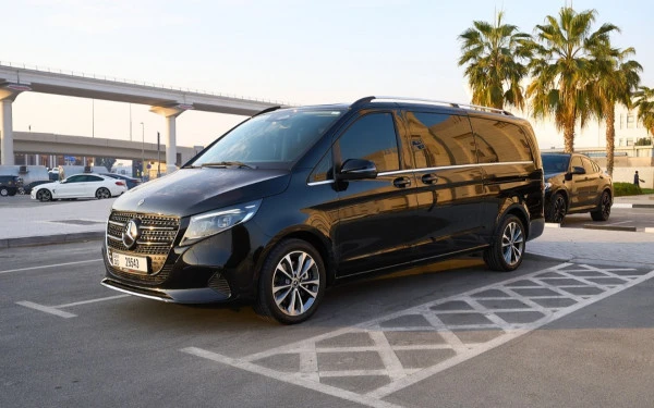 Mercedes V300 Avantgarde Extra Long