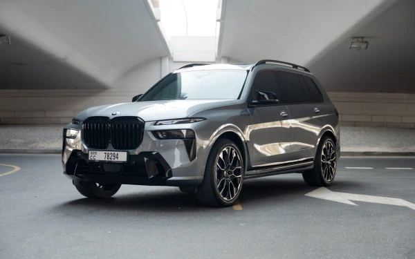 BMW X7 40i