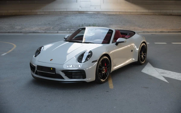 Silver Porsche 911 Carrera GTS, 2024