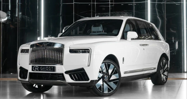 White Rolls Royce Cullinan SERIES 2, 2025