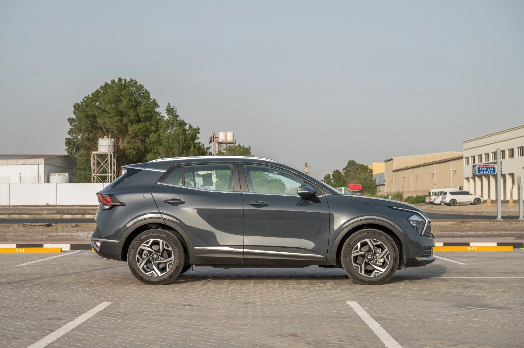  Dark Grey KIA Sportage Photo 