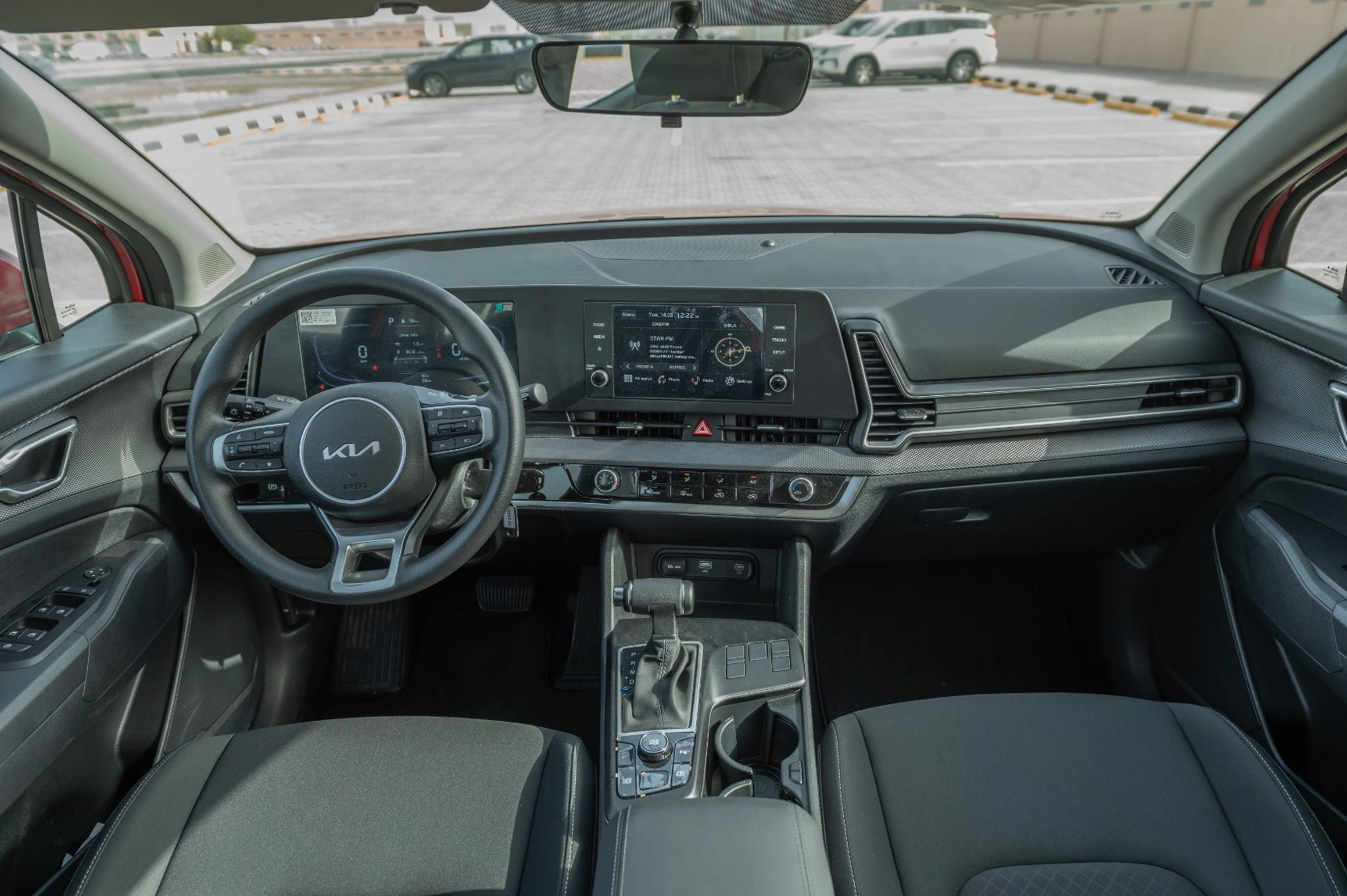  Dark Grey KIA Sportage Photo 