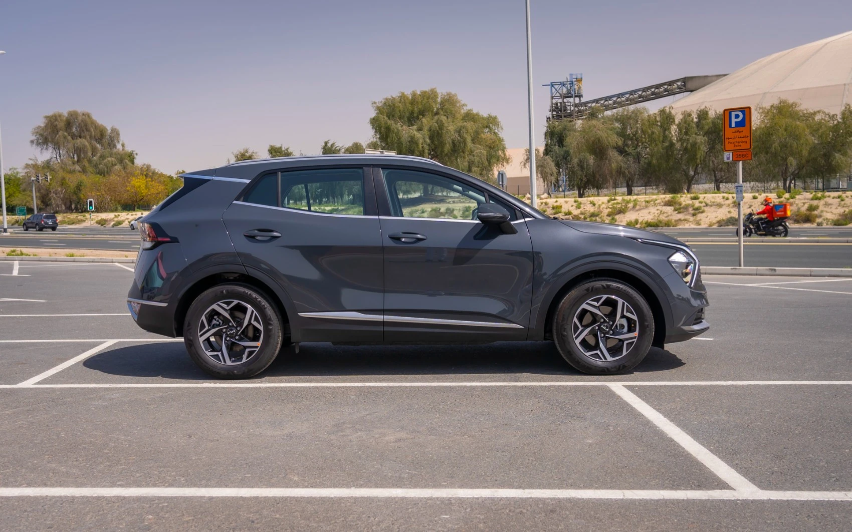  Dark Grey KIA Sportage Photo 