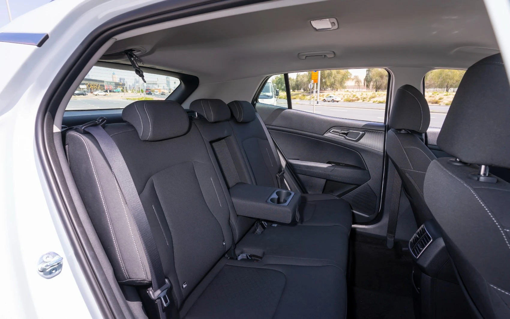  White KIA Sportage Photo 