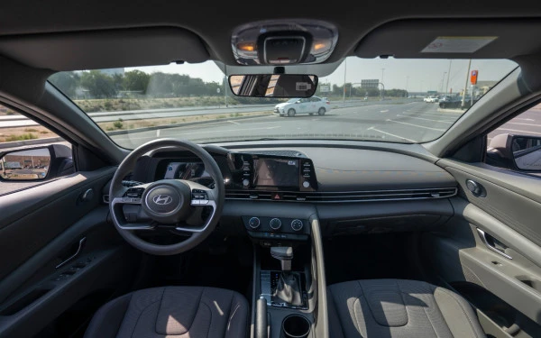  Grey Hyundai Elantra Photo 