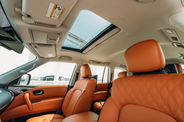  Beige Nissan Patrol Platinum V6 Photo 