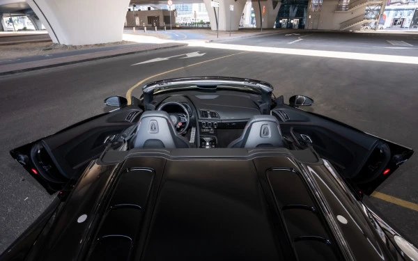  Black Audi R8 Spyder Photo 