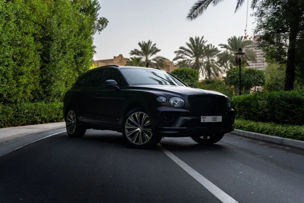  Black Bentley Bentayga Photo 