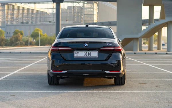  Black BMW 520i Photo 