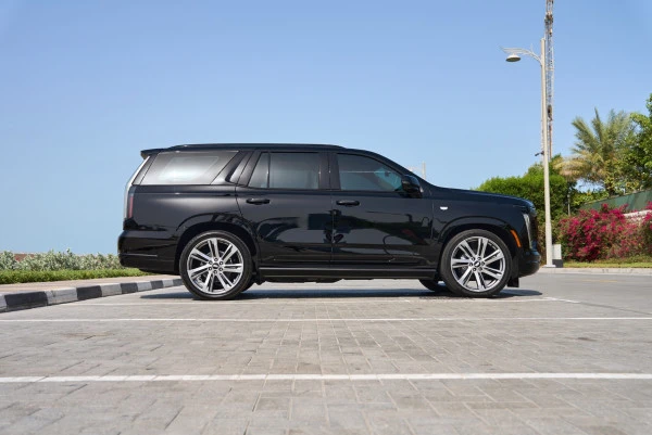  Black Cadillac Escalade Photo 