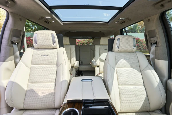  Black Cadillac Escalade Photo 