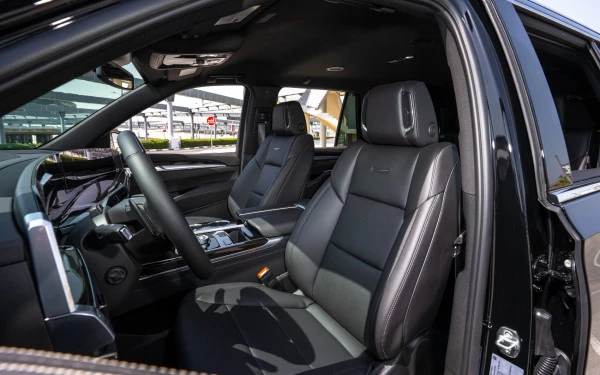  Black Cadillac Escalade Photo 