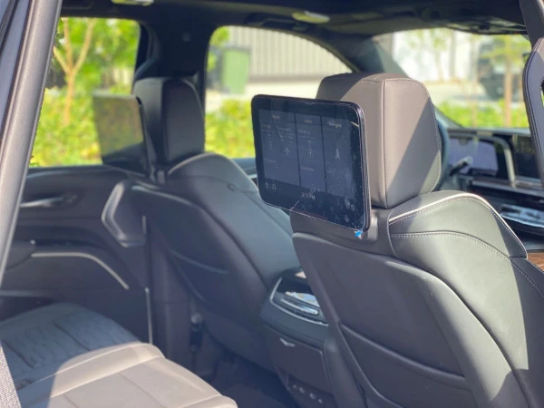  Black Cadillac Escalade Photo 