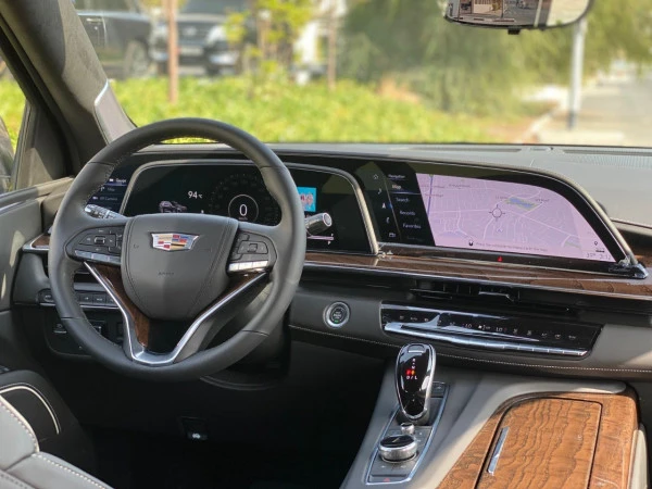  Black Cadillac Escalade Photo 