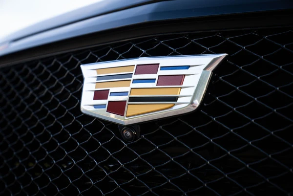  Black Cadillac Escalade Photo 