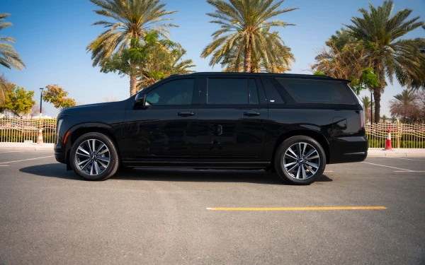  Black Cadillac Escalade ESV Photo 
