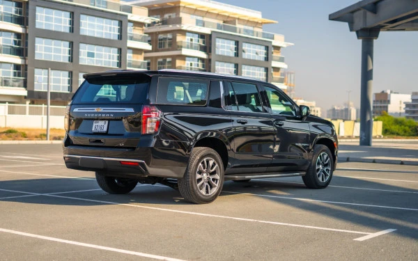  Black Chevrolet Suburban Photo 