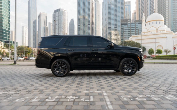  Black Chevrolet Tahoe RST Photo 