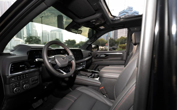  Black Chevrolet Tahoe RST Photo 