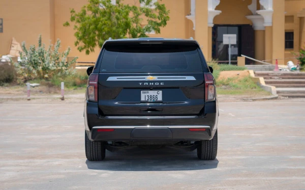  Black Chevrolet Tahoe Photo 
