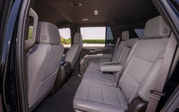  Black Chevrolet Tahoe Photo 