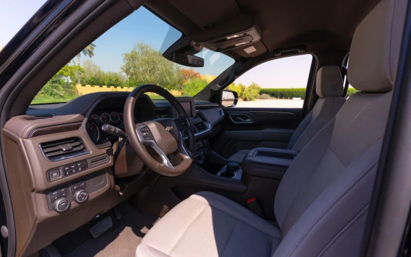  Black Chevrolet Tahoe Photo 