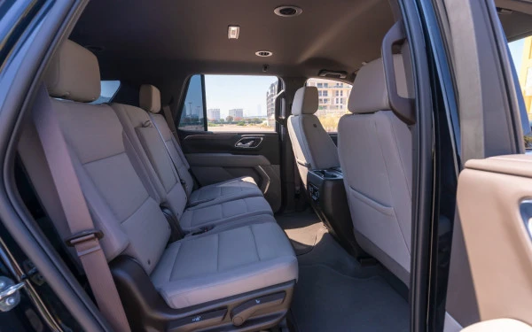  Black Chevrolet Tahoe Photo 