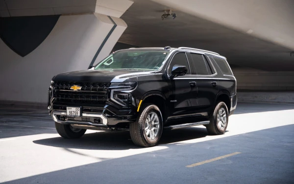  Black Chevrolet Tahoe Photo 