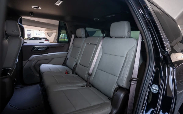  Black Chevrolet Tahoe Photo 