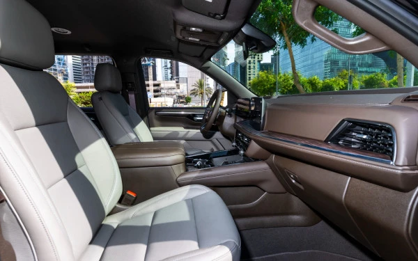  Black Chevrolet Tahoe Photo 