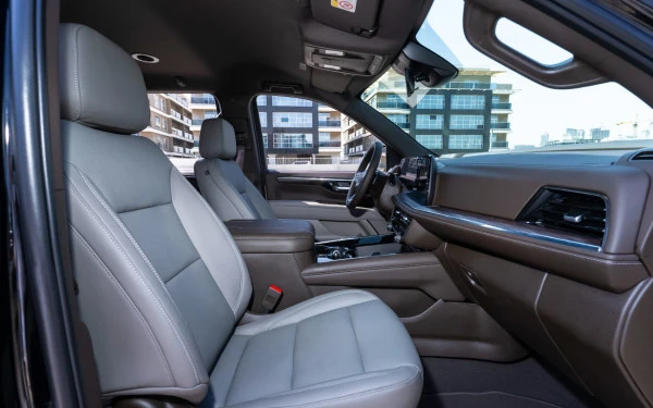  Black Chevrolet Tahoe Photo 