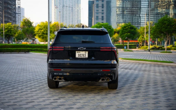 Black Chevrolet Traverse Photo 