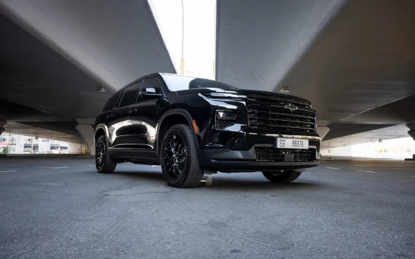  Black Chevrolet Traverse Photo 