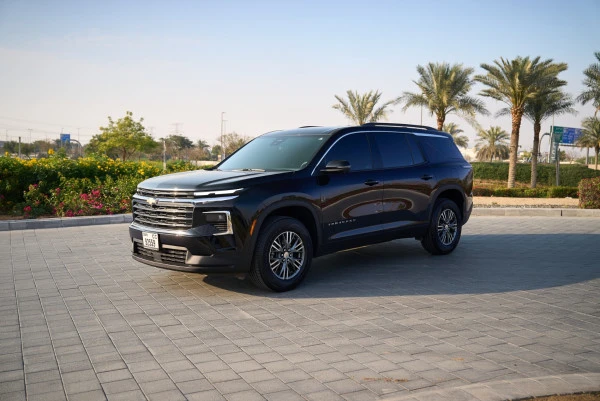  Black Chevrolet Traverse Photo 