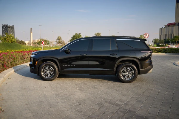  Black Chevrolet Traverse Photo 