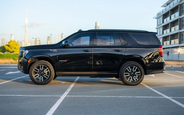  Black GMC Yukon AT4 Photo 