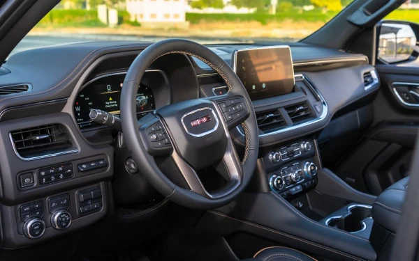  Black GMC Yukon AT4 Photo 