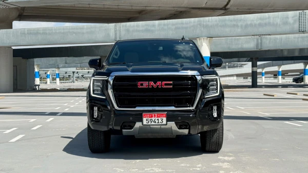  Black GMC Yukon Photo 