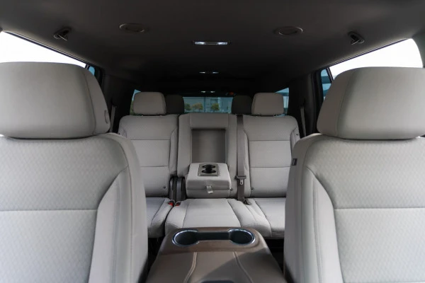  Black GMC Yukon Photo 