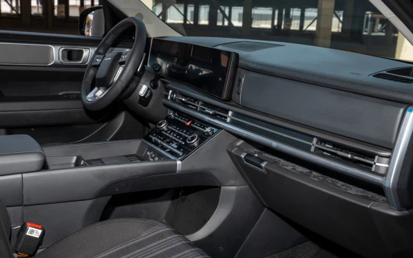  Black Hyundai Santa Fe Photo 