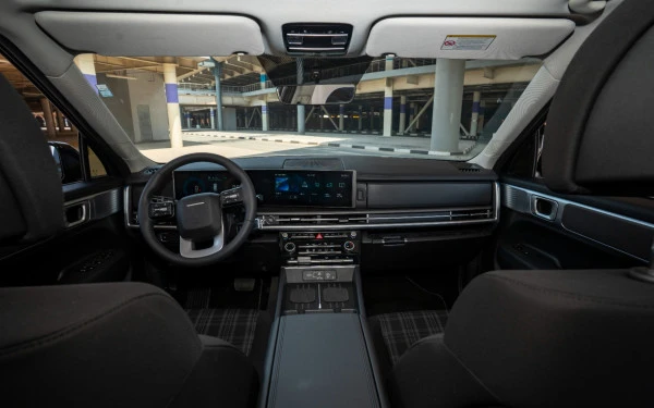  Black Hyundai Santa Fe Photo 