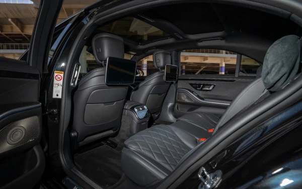  Black Hyundai Santa Fe Photo 
