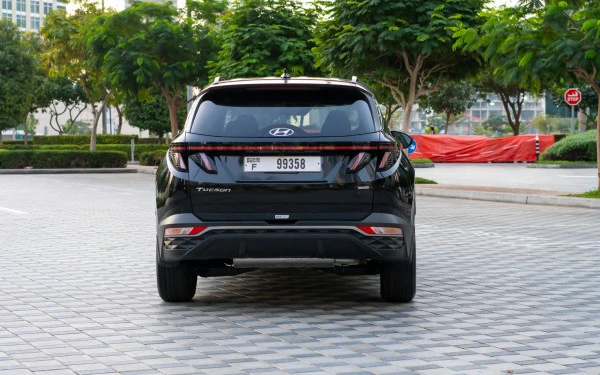  Black Hyundai Tucson Photo 
