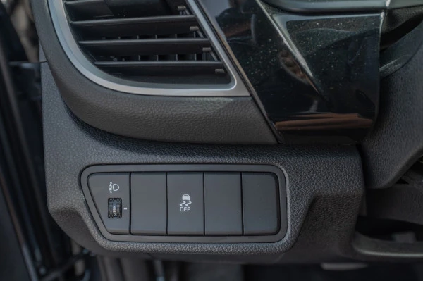  Black KIA Seltos Photo 