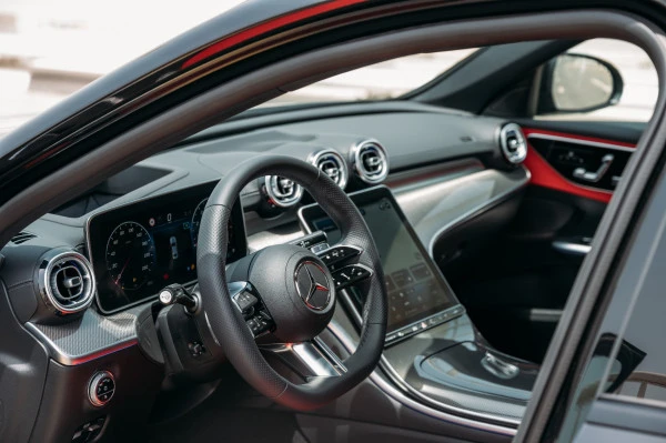  Black Mercedes C200 Photo 