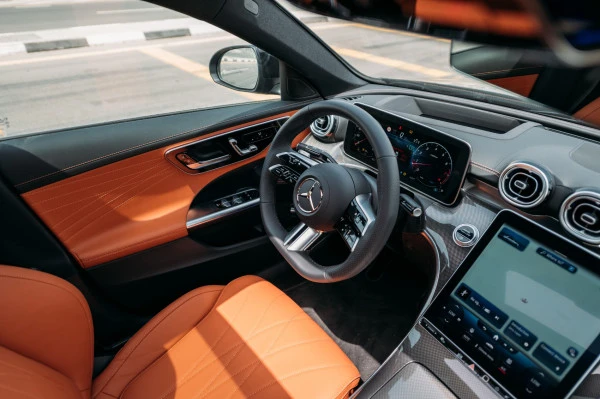  Black Mercedes C200 Photo 