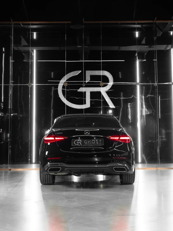  Black Mercedes C200 Photo 