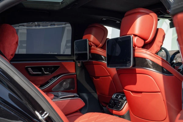  Black Mercedes S500 Photo 