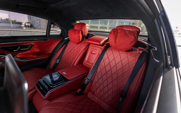  Black Mercedes S500 Photo 