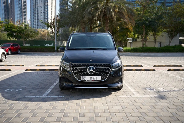  Black Mercedes V300 Avantgarde Extra Long Photo 